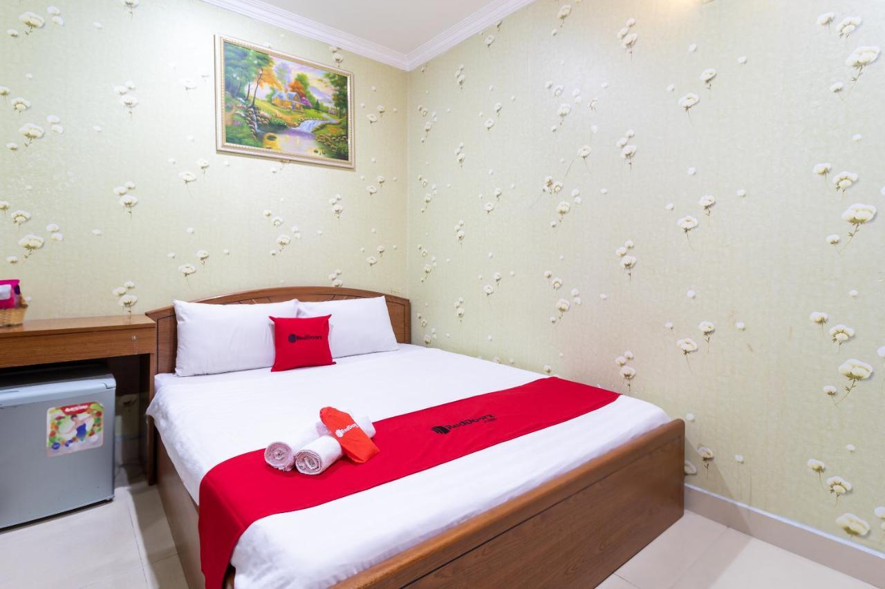 Reddoorz Nam Bac Hotel Phan Dang Luu Phu Nhuan Cidade de Ho Chi Minh Exterior foto