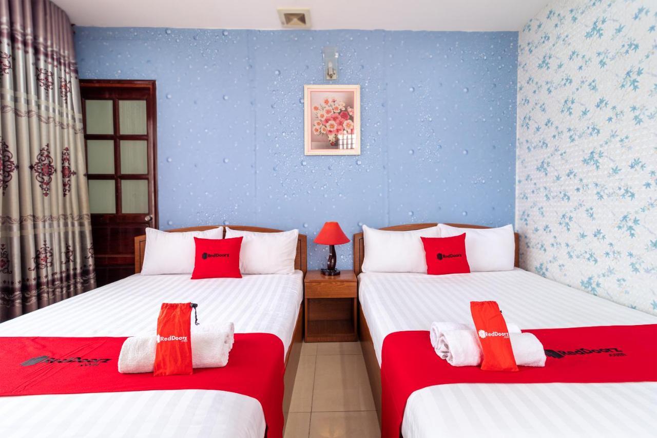 Reddoorz Nam Bac Hotel Phan Dang Luu Phu Nhuan Cidade de Ho Chi Minh Exterior foto